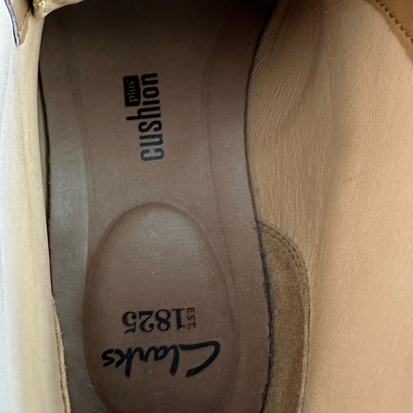 Clarks Mens Broyd Mid Chukka Boots size 9 - Picture 6 of 10